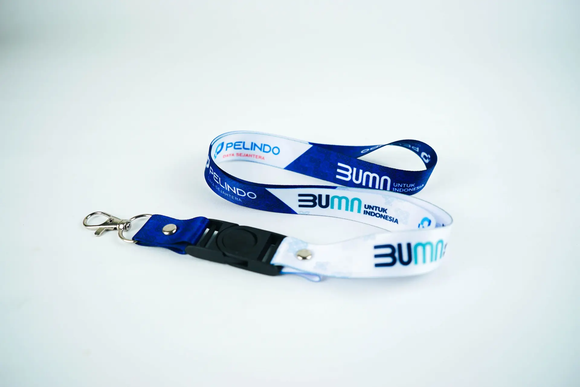 Lanyard Biru Bumn